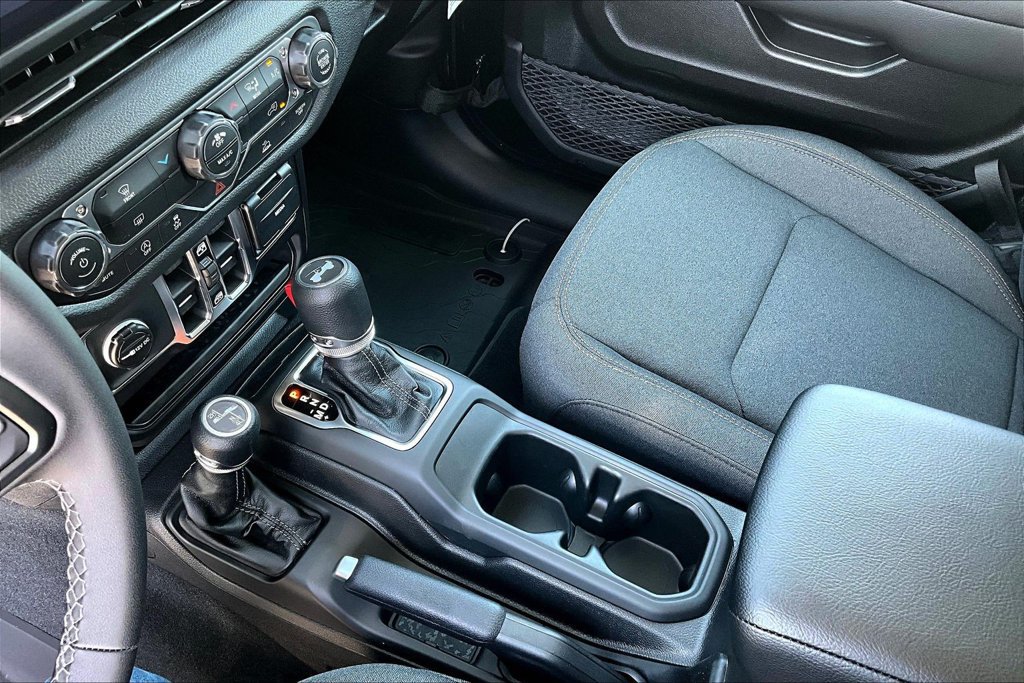 New 2026 Jeep Wrangler Unlimited Sport AWD/4WD image 11