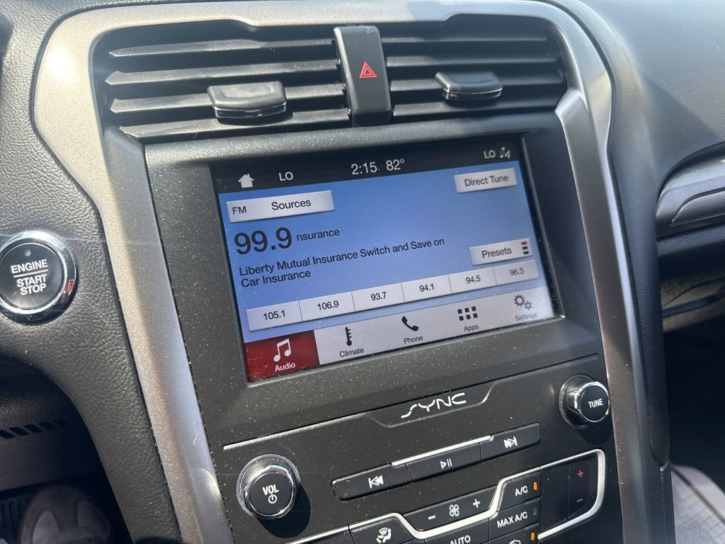 Used 2019 Ford Fusion SE FWD image 30