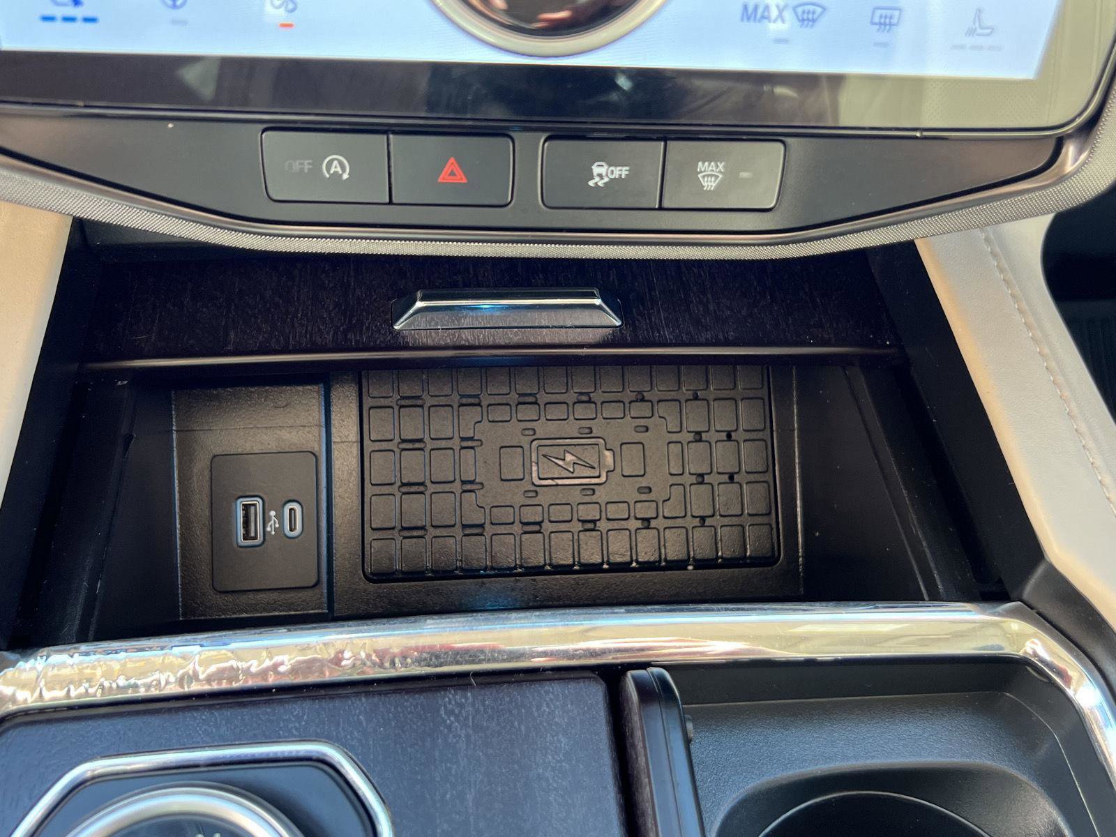 Used 2023 Ford Expedition Max Platinum image 42