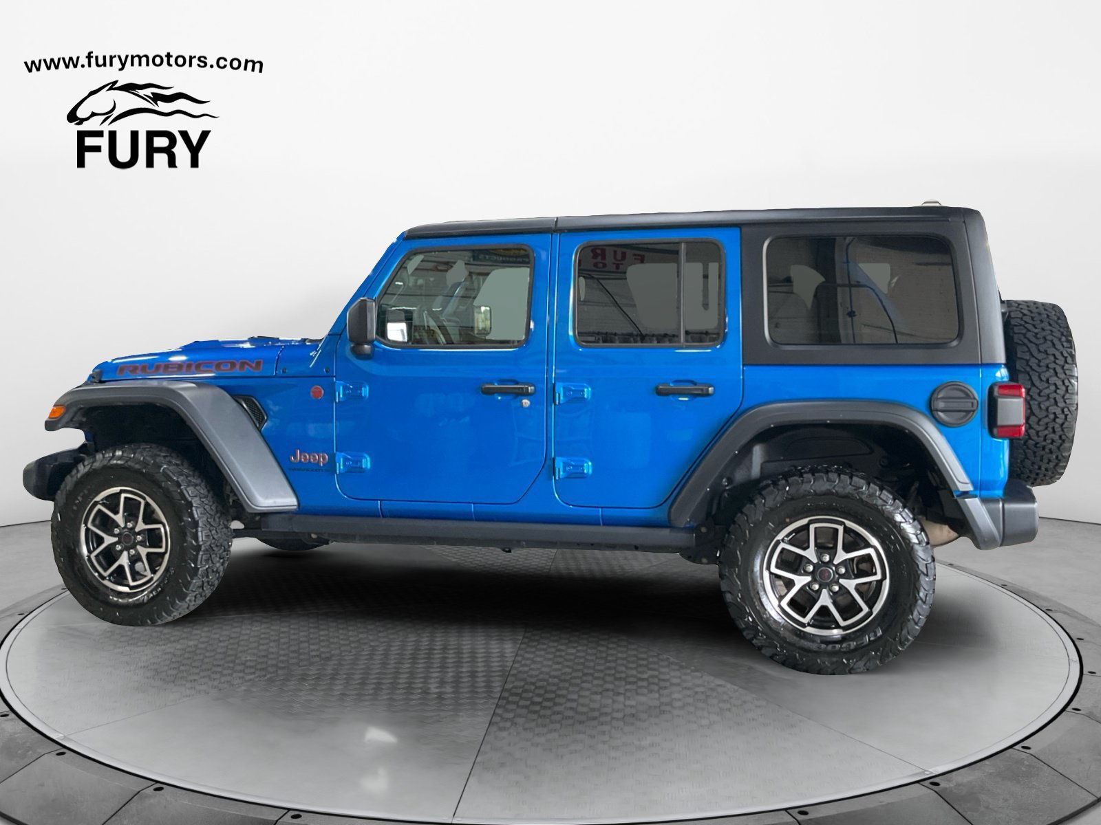 Used 2025 Jeep Wrangler Unlimited Rubicon w/ Convenience Group AWD/4WD image 7