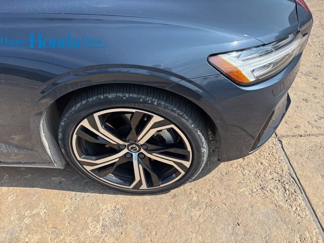 Used 2024 Volvo S60 B5 Plus image 14