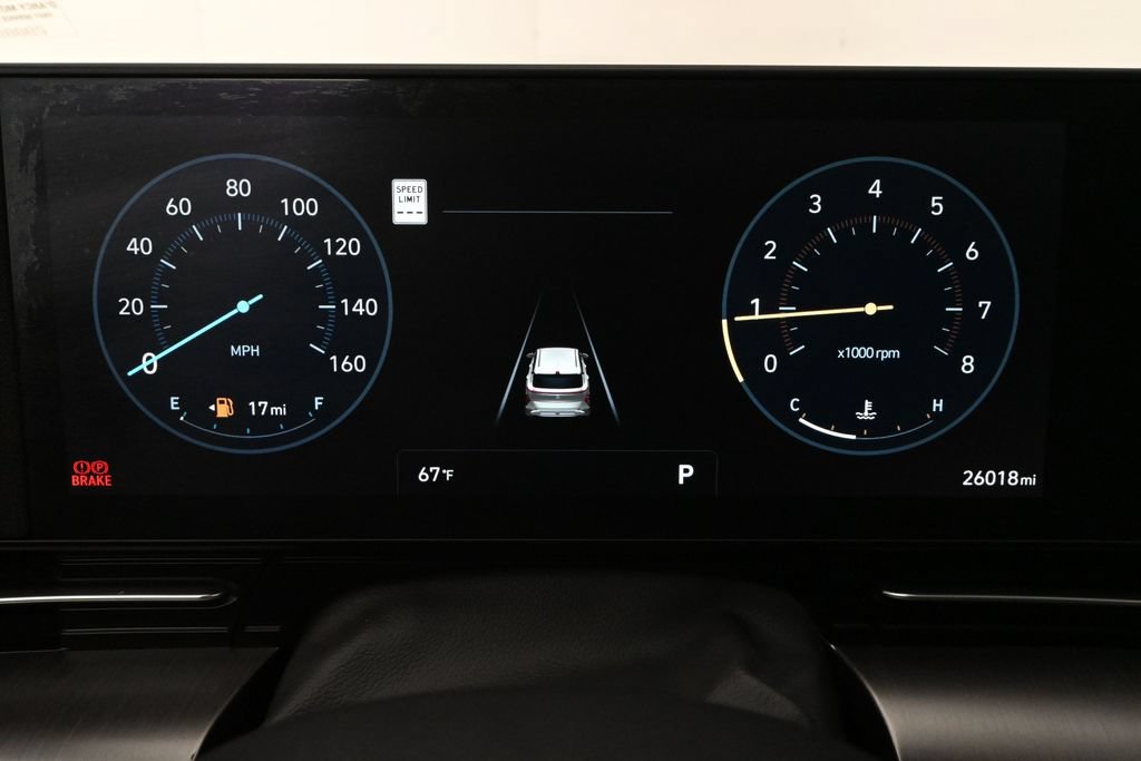 Certified 2024 Hyundai Kona Limited FWD image 10