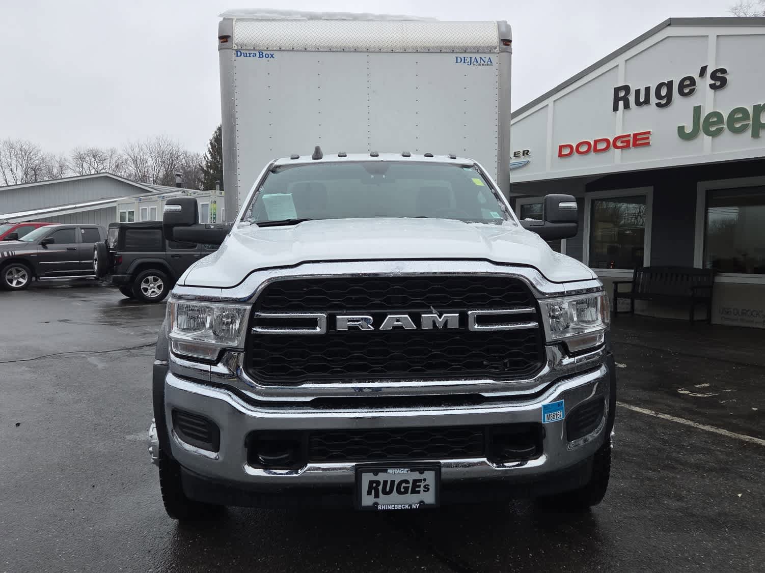 Used 2023 RAM 5500 Tradesman image 2