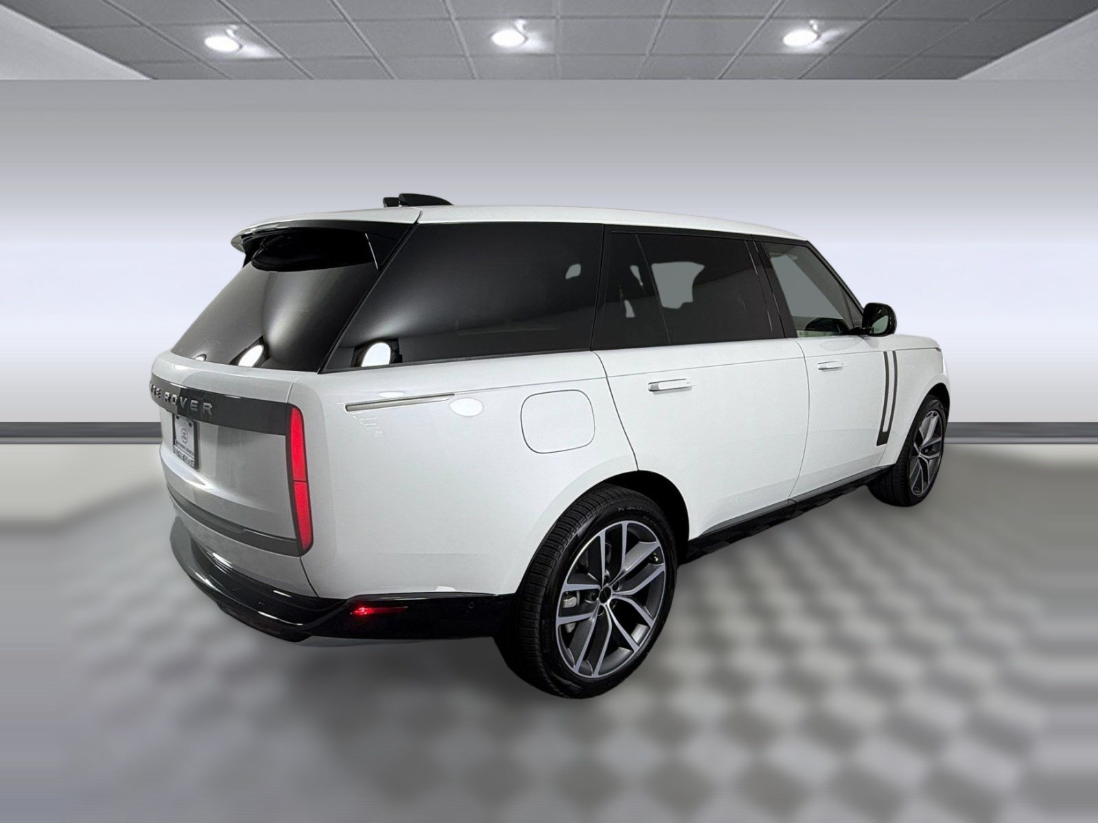 New 2026 Land Rover Range Rover Long Wheelbase SE AWD/4WD image 9
