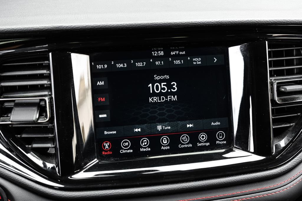 Used 2023 Dodge Durango GT w/ Blacktop Package AWD/4WD image 6