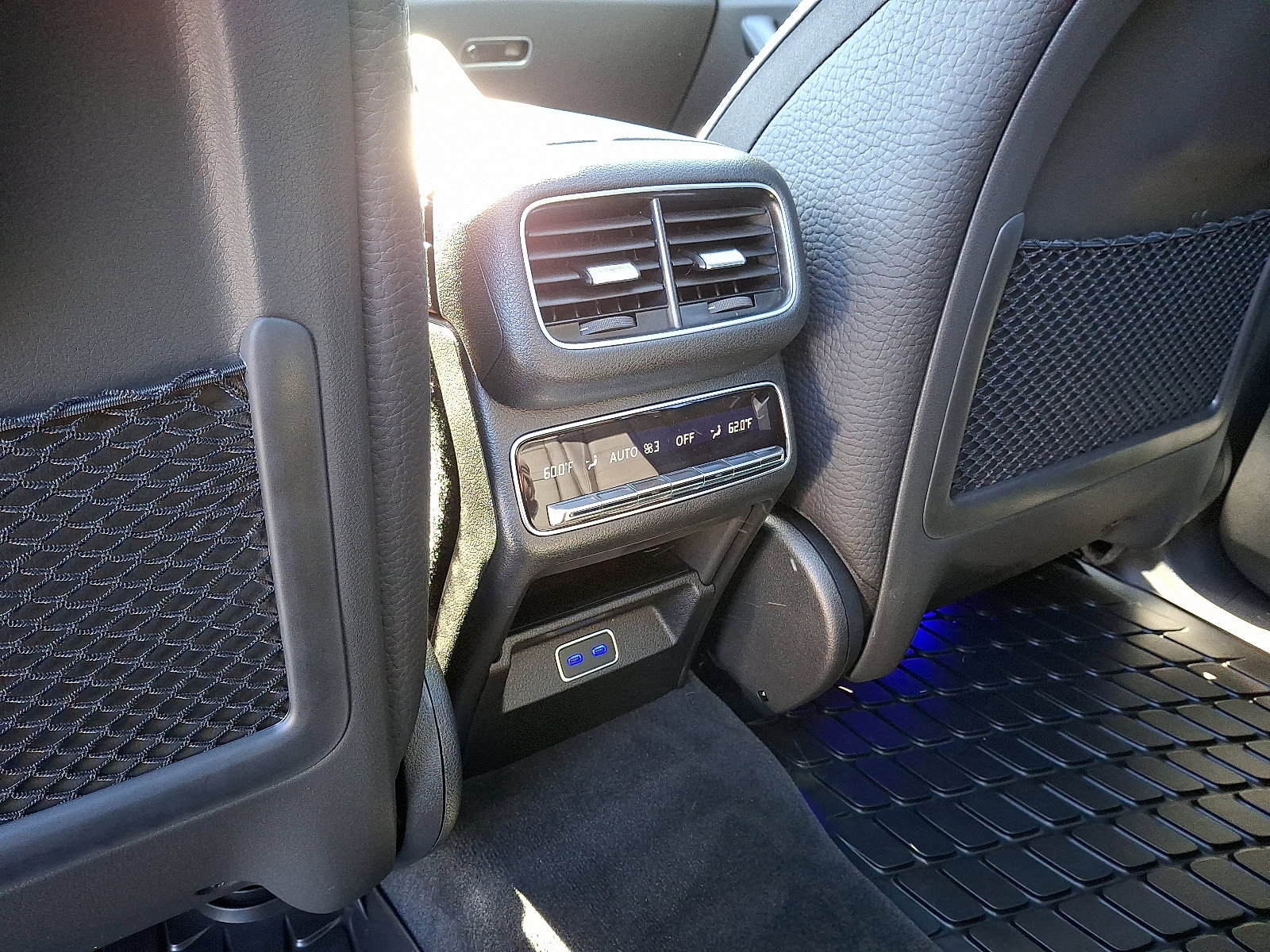 Used 2026 Mercedes-Benz GLS 450 4MATIC image 10