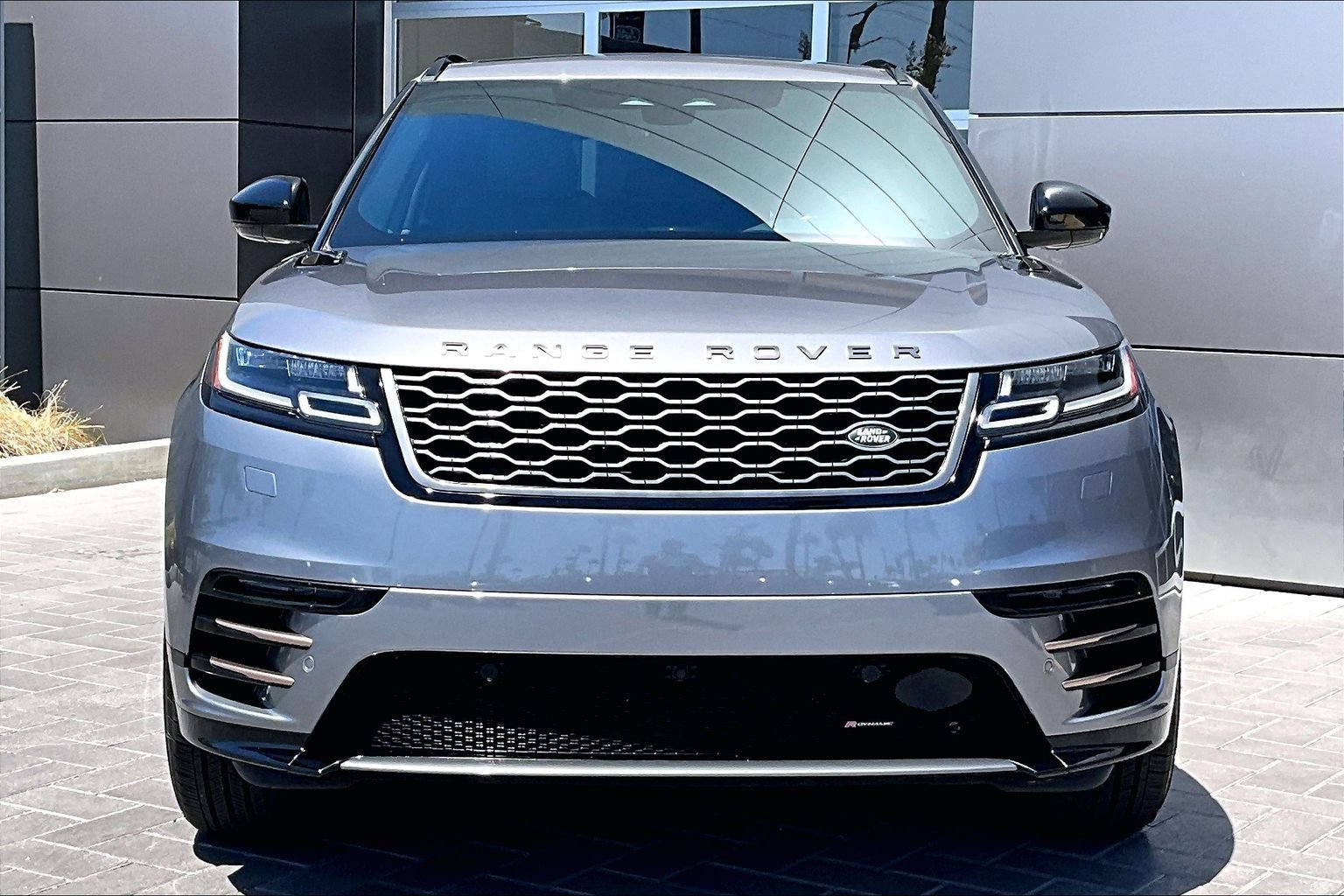 Used 2022 Land Rover Range Rover Velar R-Dynamic S AWD/4WD image 2