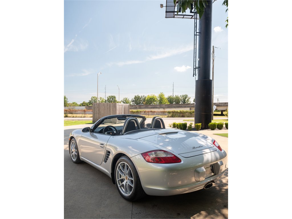Used 2005 Porsche Boxster image 12
