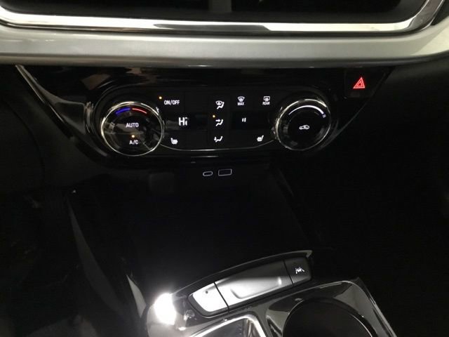 New 2026 Chevrolet Trax LT FWD image 28
