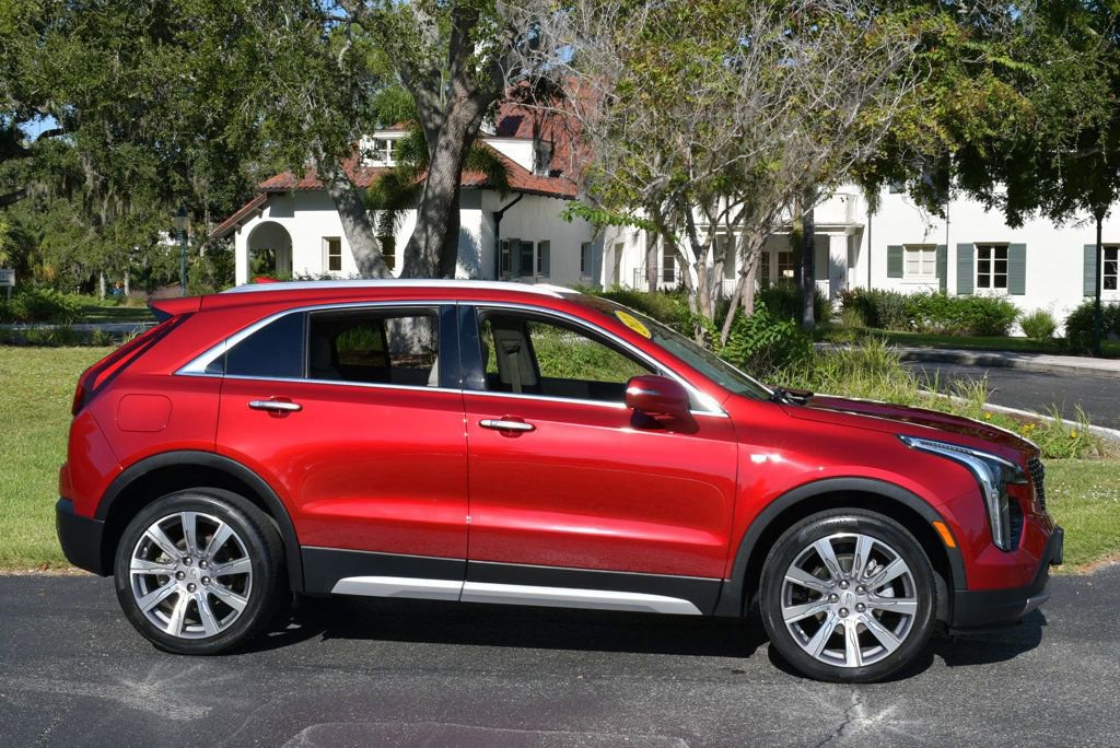 Used 2021 Cadillac XT4 Premium Luxury w/ Driver Awareness Package image 7