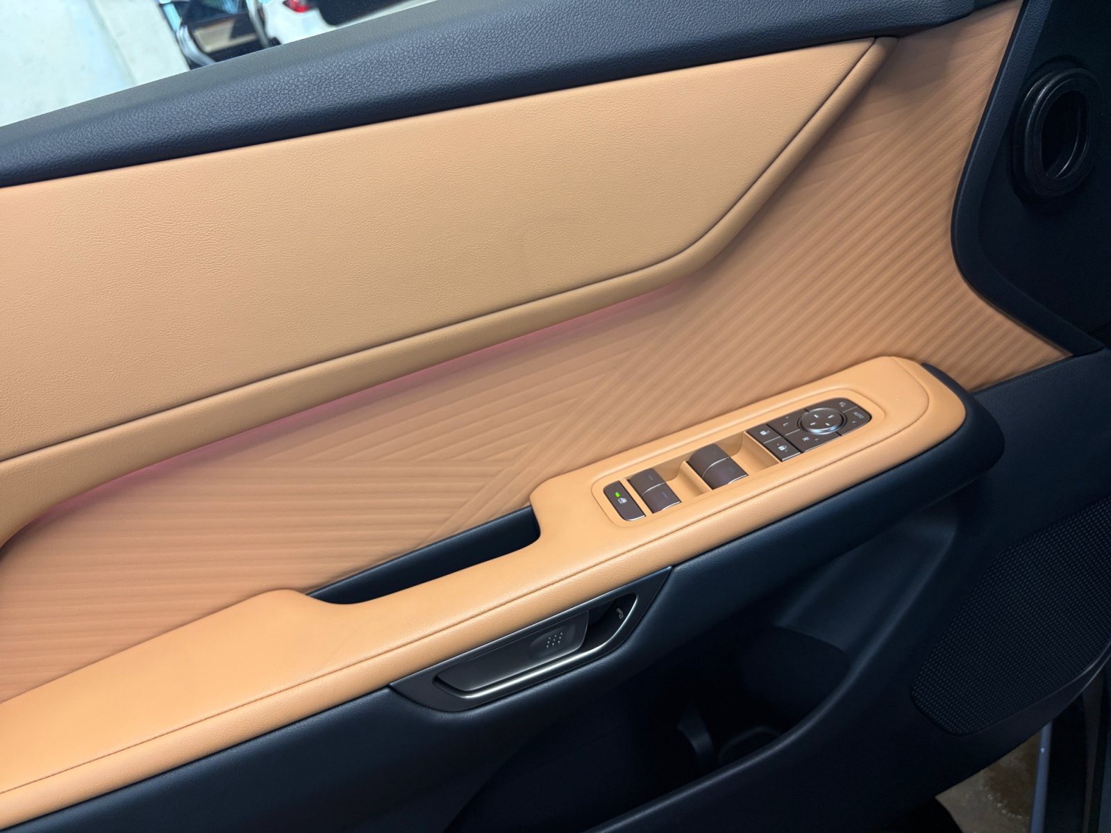 New 2026 Lexus ES 350h AWD w/ Convenience Package image 13