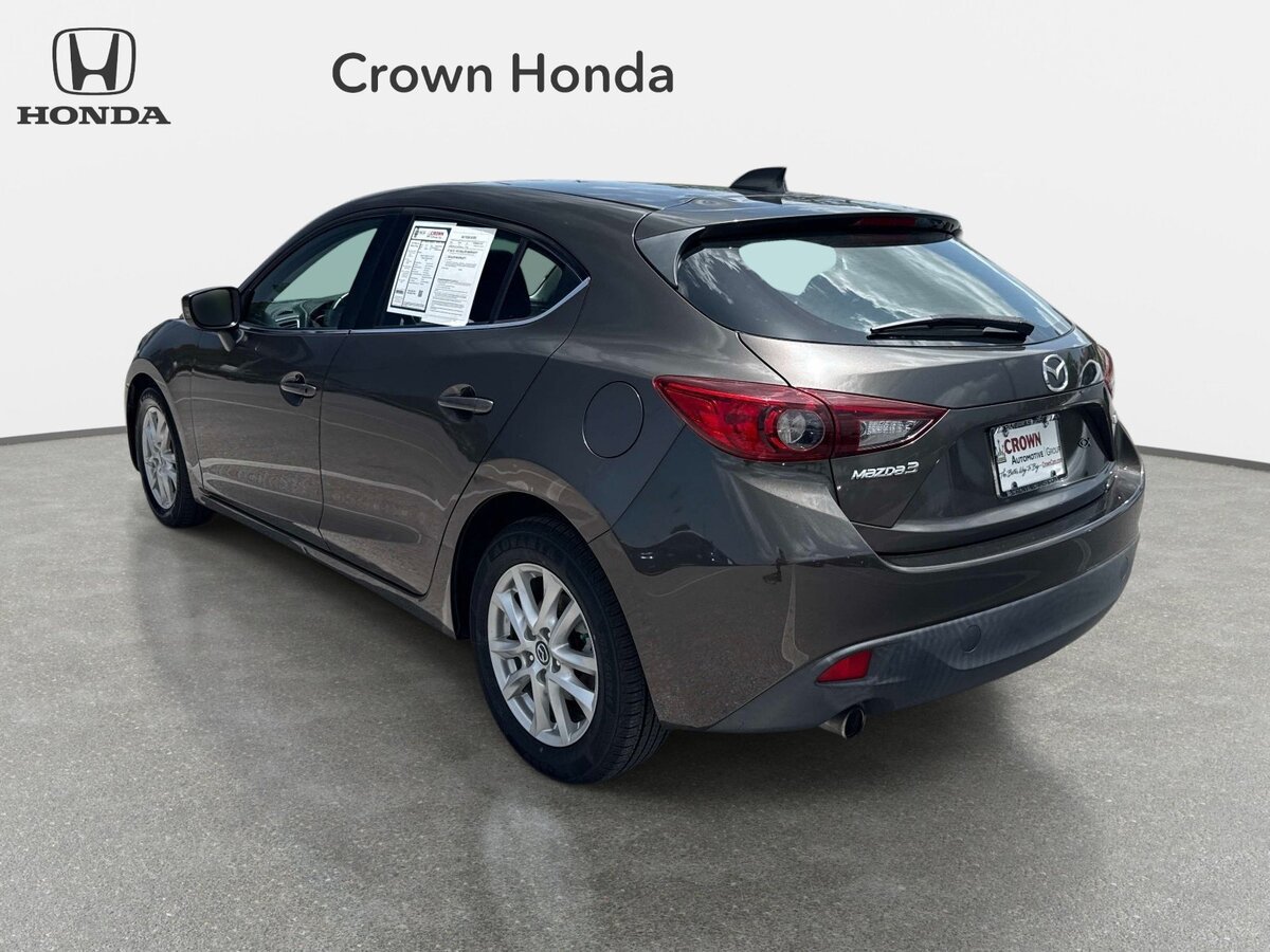 Used 2014 MAZDA MAZDA3 i Grand Touring FWD image 3