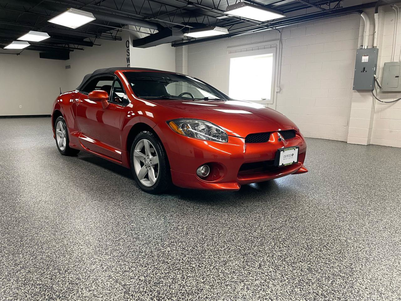 Used 2007 Mitsubishi Eclipse GS FWD image 3