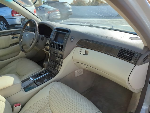 Used 2001 Lexus LS 430 image 29