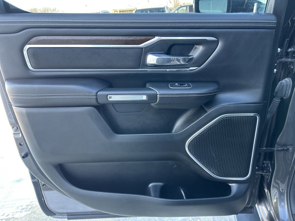 Used 2021 RAM 1500 Laramie image 12