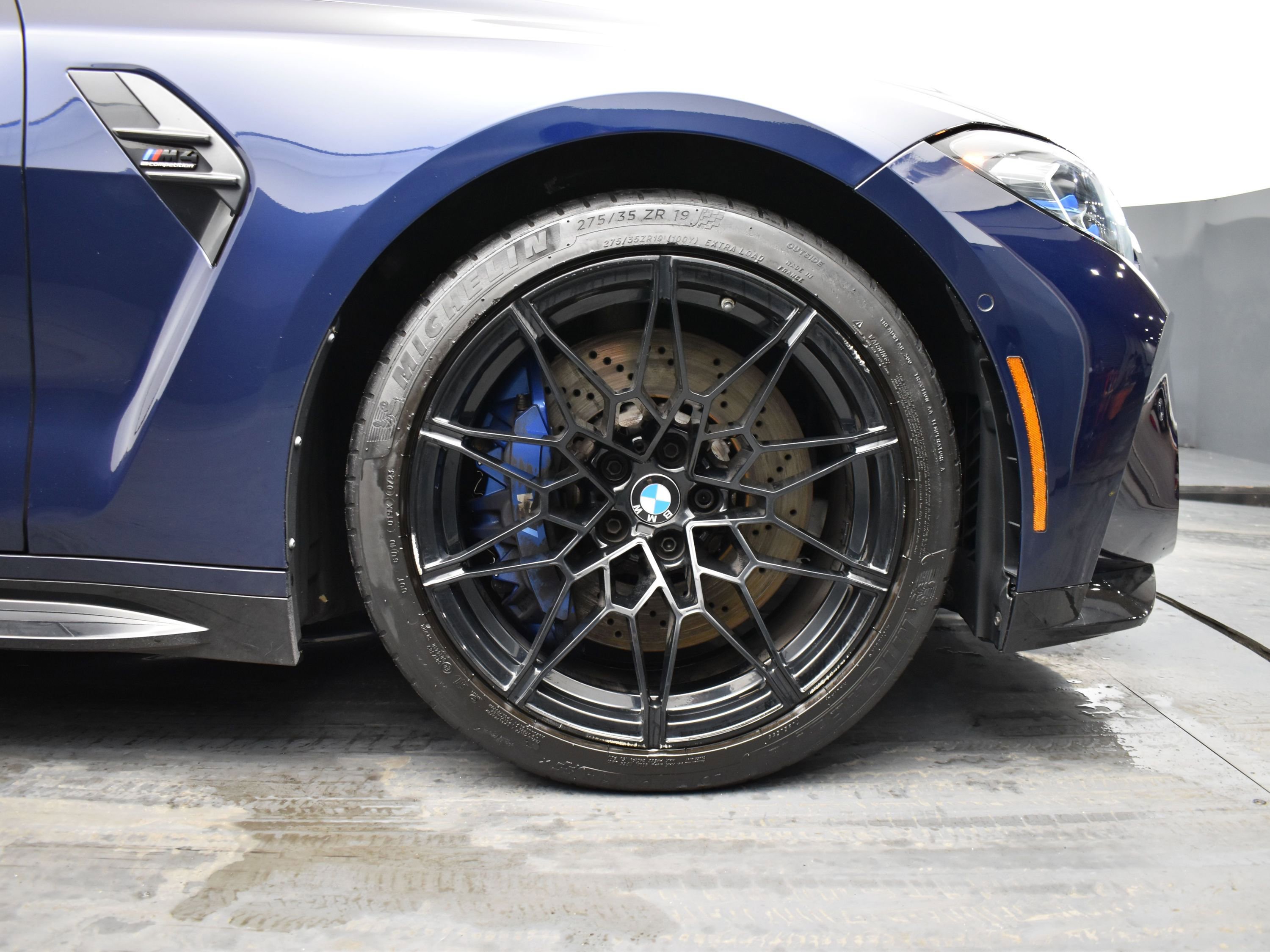 Used 2024 BMW M4 xDrive Competition w/ Executive Package image 5