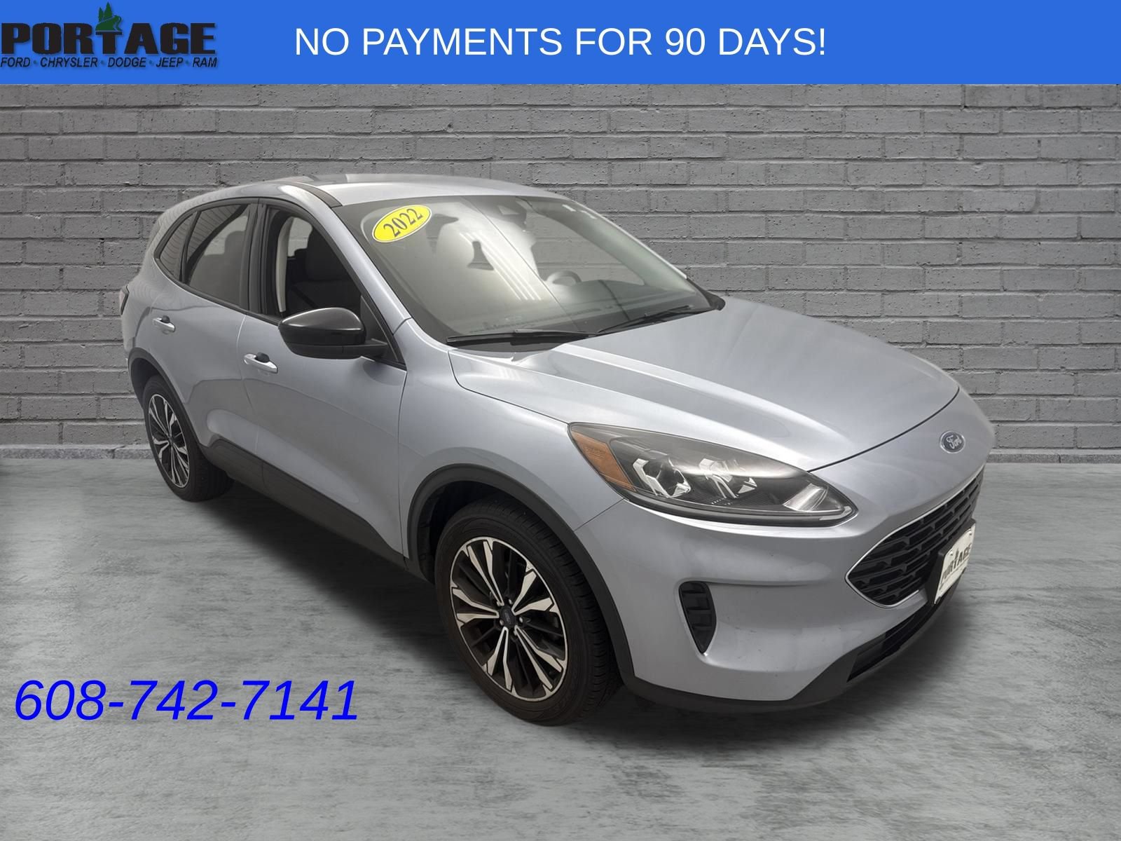 Used 2022 Ford Escape SE w/ SE Sport Appearance Package
