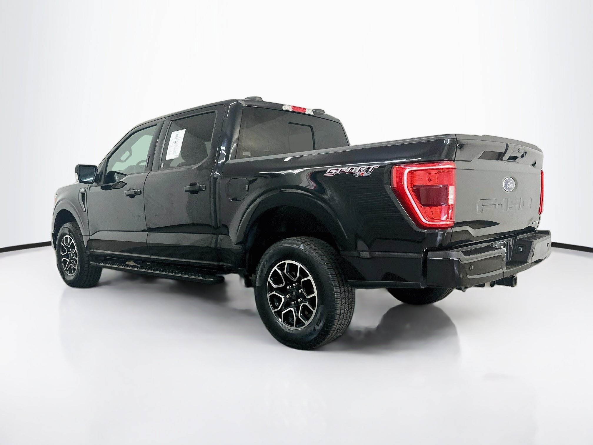 Used 2023 Ford F150 XLT w/ Equipment Group 302A High AWD/4WD image 5