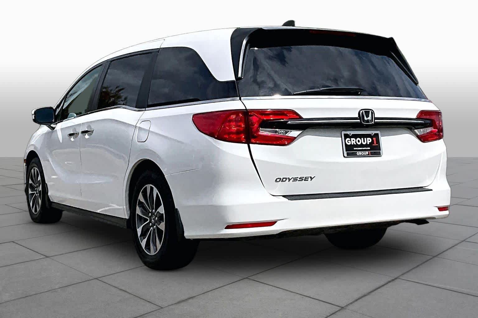 Used 2024 Honda Odyssey EX-L image 11