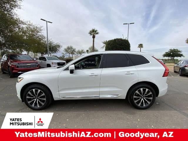 Used 2023 Volvo XC60 B5 Plus AWD/4WD image 4