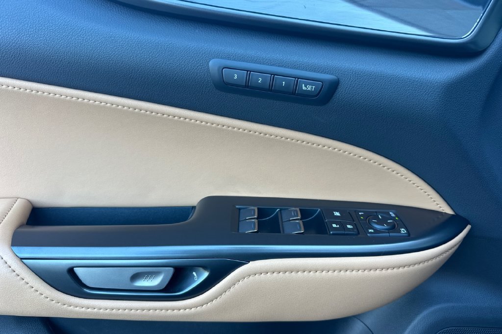 Certified 2025 Lexus NX 350h AWD w/ Cold Area Package image 11