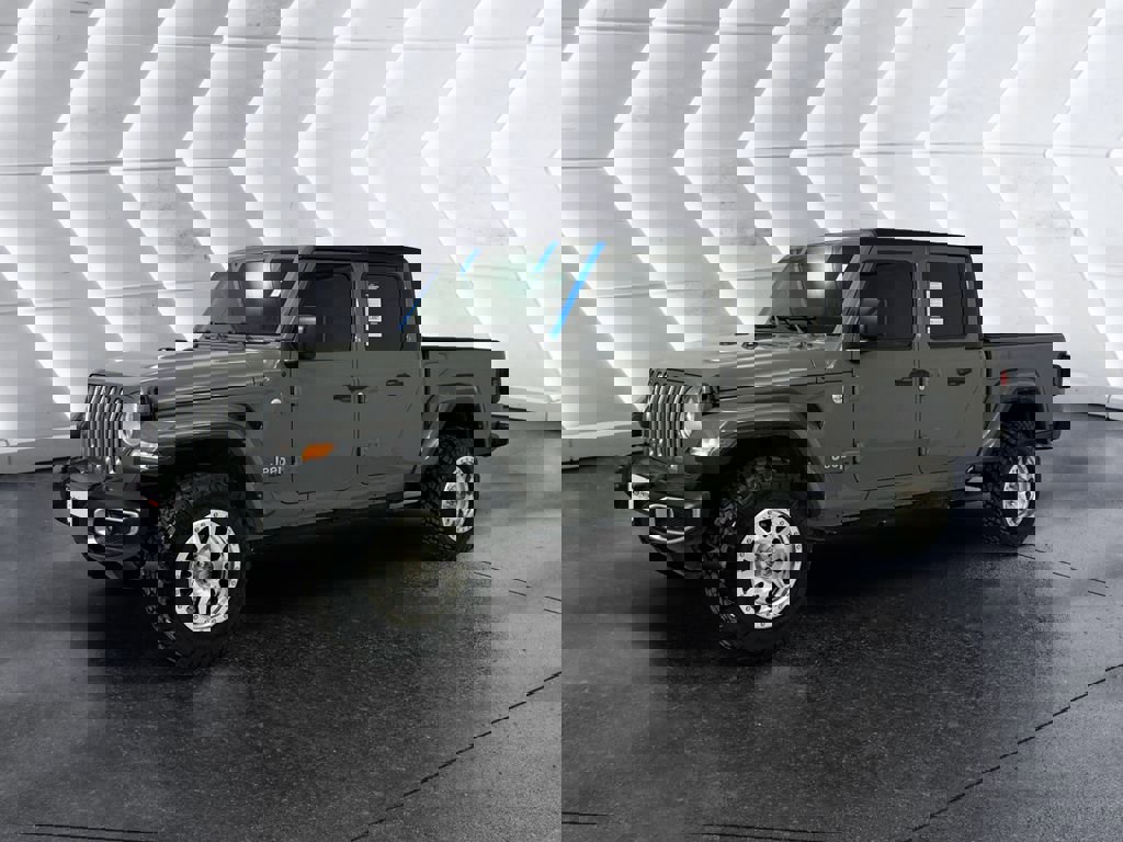 Used 2023 Jeep Gladiator Overland AWD/4WD image 3