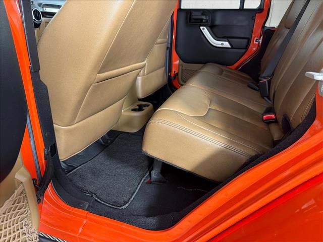 Used 2015 Jeep Wrangler Unlimited Sahara AWD/4WD image 22