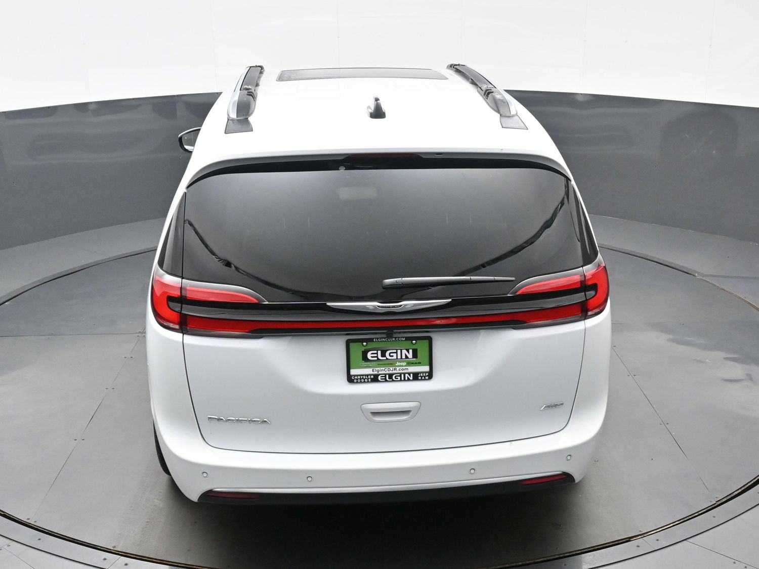 Used 2026 Chrysler Pacifica Pinnacle AWD/4WD image 42