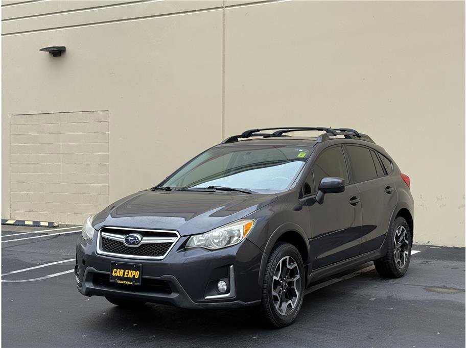 Used 2017 Subaru Crosstrek 2.0i Premium w/ Popular Package #2 image 4