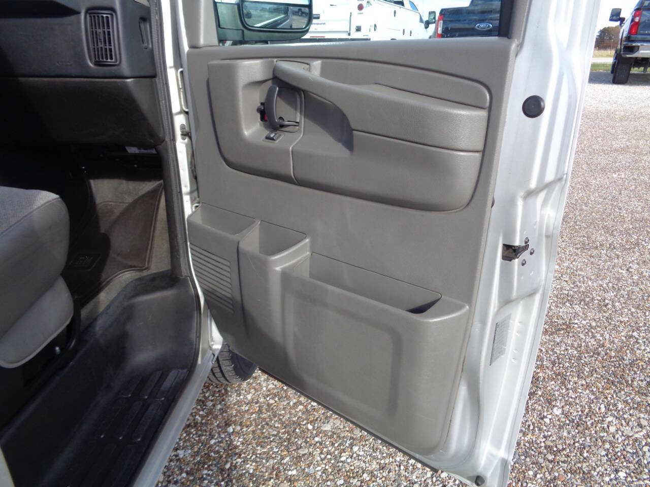 Used 2014 Chevrolet Express 3500 LT w/ LT Preferred Equipment Group image 50