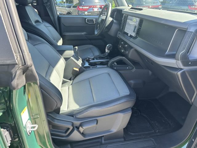 Used 2024 Ford Bronco Everglades image 13