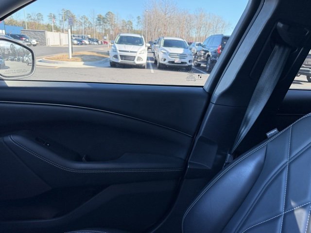 Used 2021 Ford Mustang Mach-E Select image 26