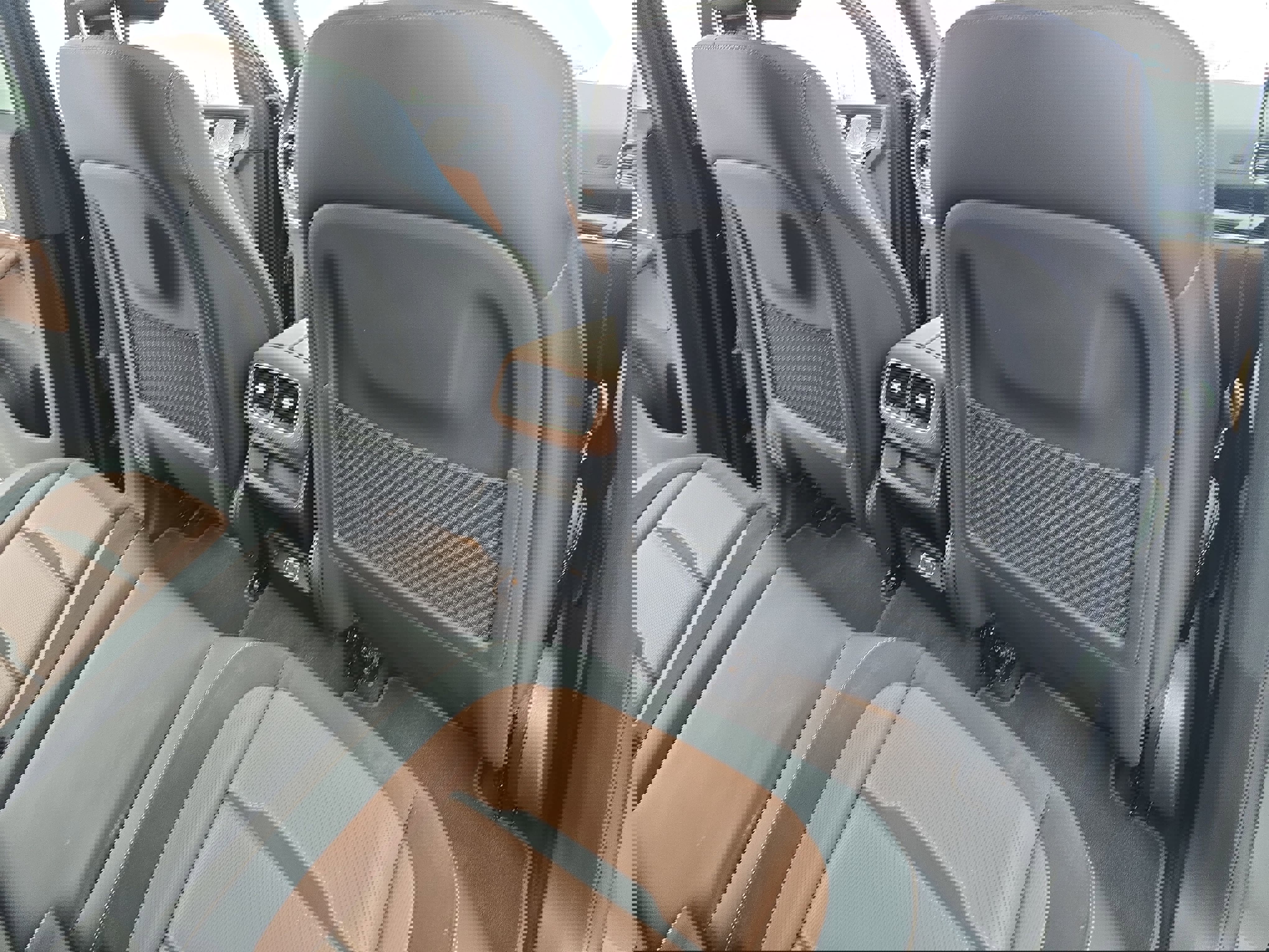 Used 2024 Mercedes-Benz GLE 53 AMG 4MATIC Coupe image 11