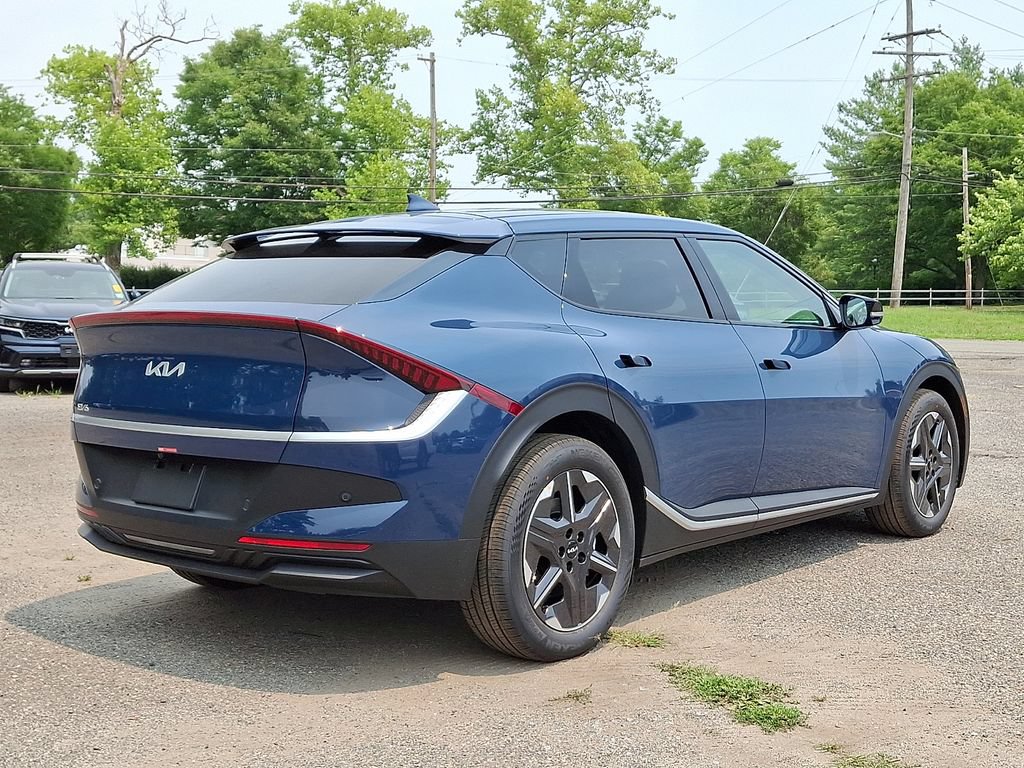 New 2026 Kia EV6 Light AWD/4WD image 5