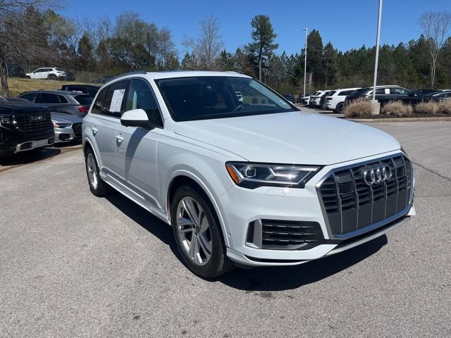 Used 2023 Audi Q7 3.0T Prestige image 3