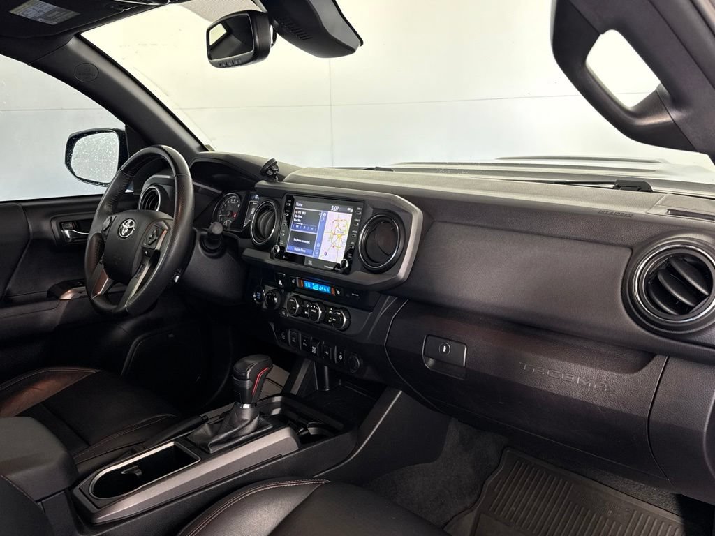 Used 2021 Toyota Tacoma TRD Pro AWD/4WD image 45