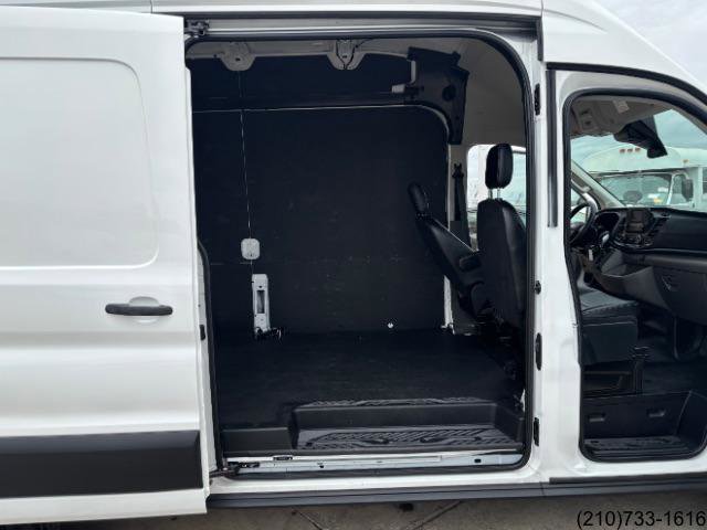 Used 2023 Ford Transit 250 148 High Roof w/ Load Area Protection Package RWD image 26