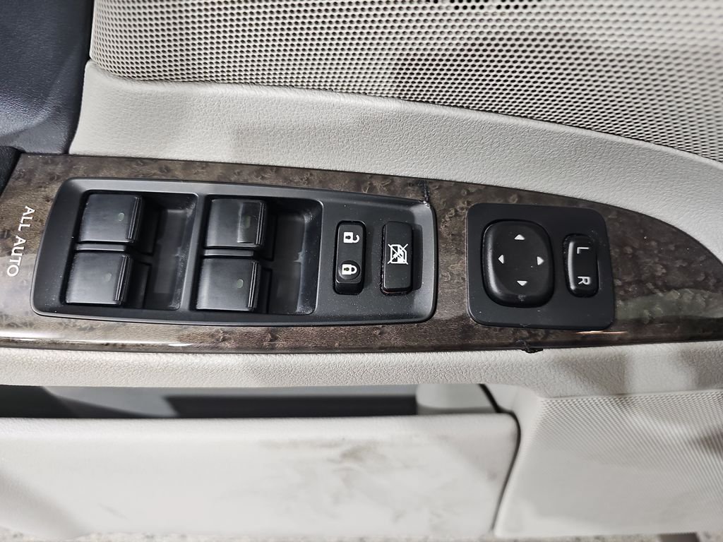 Used 2012 Lexus IS 250 w/ Premium Pkg Value Edition RWD image 29