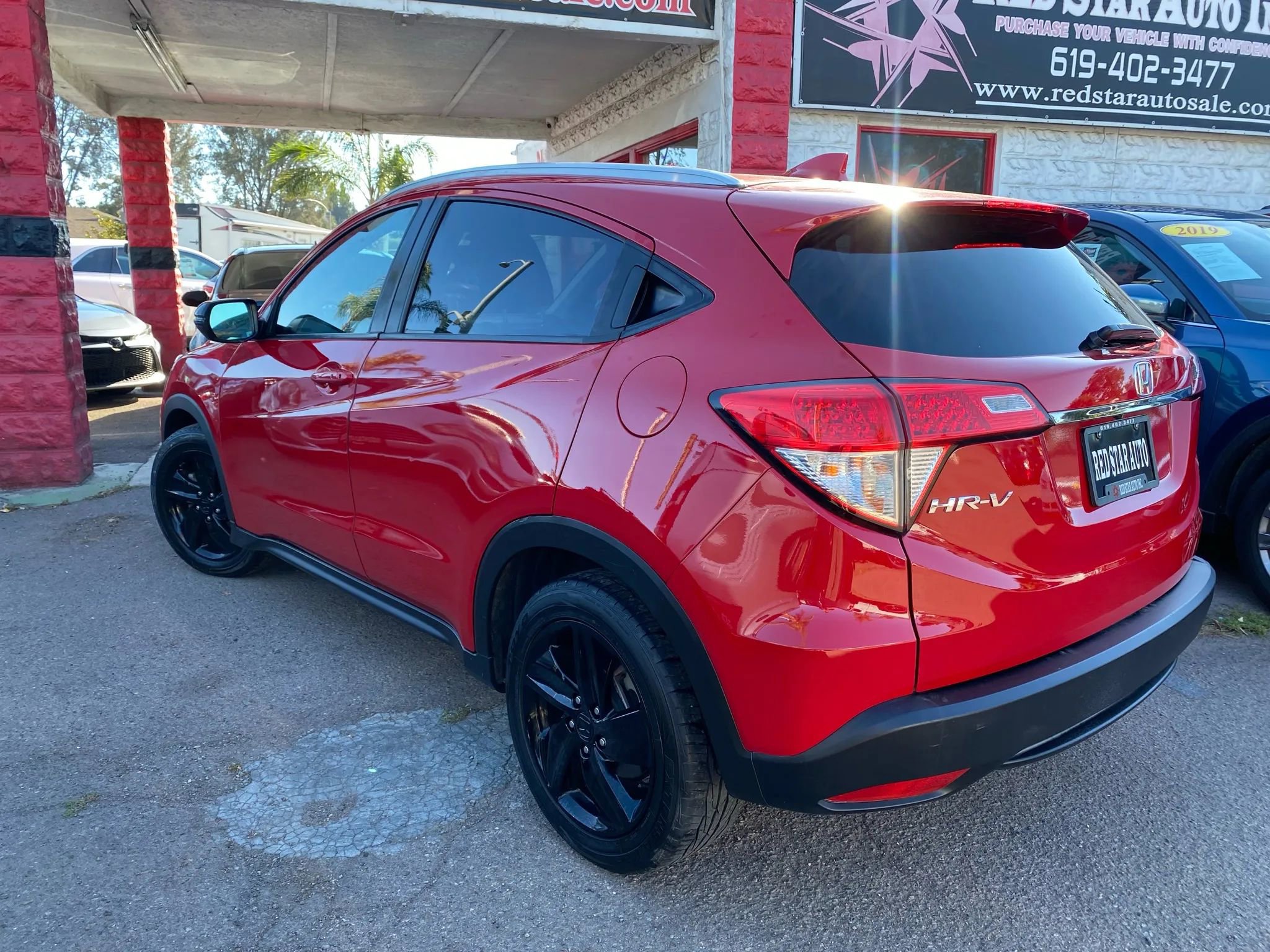 Used 2019 Honda HR-V EX-L image 4