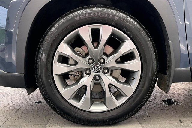 Used 2024 Toyota Grand Highlander Limited image 8