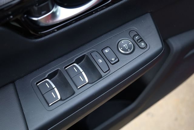 Used 2024 Honda CR-V Touring image 13