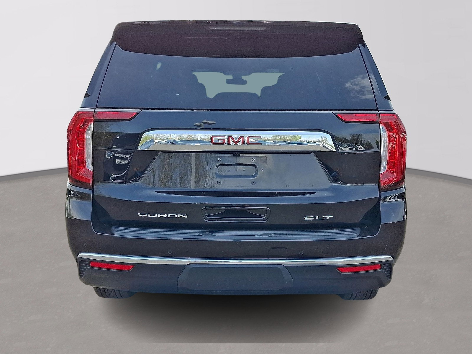 Used 2022 GMC Yukon XL SLT w/ SLT Luxury Package AWD/4WD image 5