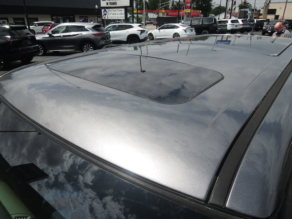 Used 2010 Ford Flex SEL AWD/4WD image 4
