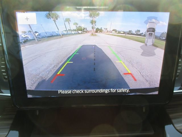 New 2024 Ford Explorer Limited w/ Equipment Group 301A RWD image 20