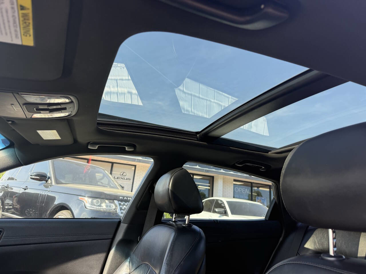 Used 2018 Kia Optima SX w/ Technology Package FWD image 17