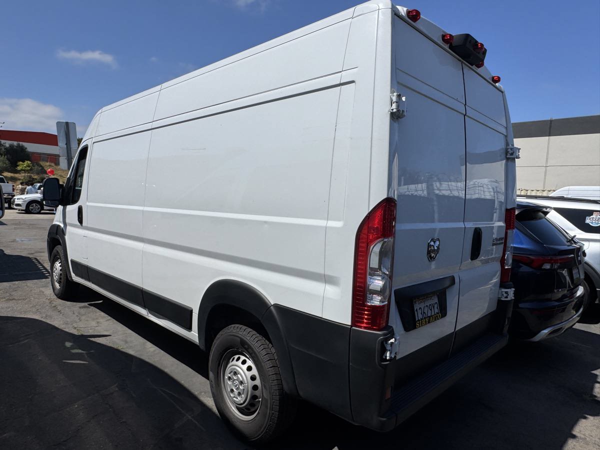 Used 2024 RAM ProMaster 2500 w/ Convenience Group FWD image 6