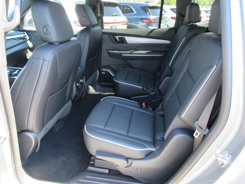 New 2026 Buick Enclave Preferred w/ Power Package FWD image 32