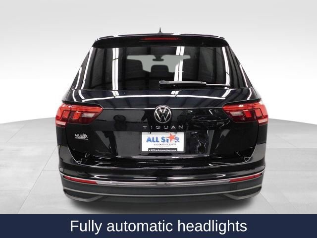 Used 2024 Volkswagen Tiguan S image 8
