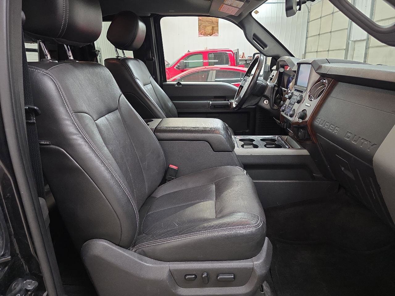 Used 2015 Ford F350 Lariat w/ Chrome Package AWD/4WD image 42