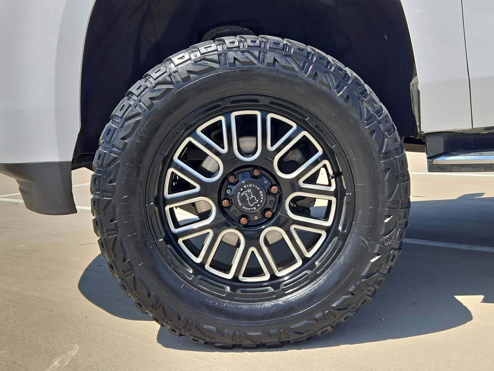 Used 2019 GMC Yukon SLT AWD/4WD image 13
